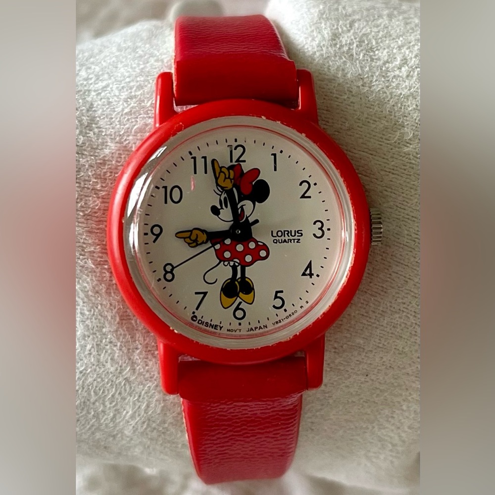 Vintage Lorus The Walt Disney Minnie Mouse Watch Quartz w/Red Leather Band